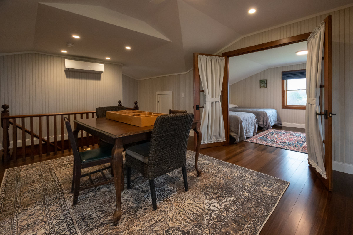 78 Quaker Farm Road, Little Compton, RI Lila Delman