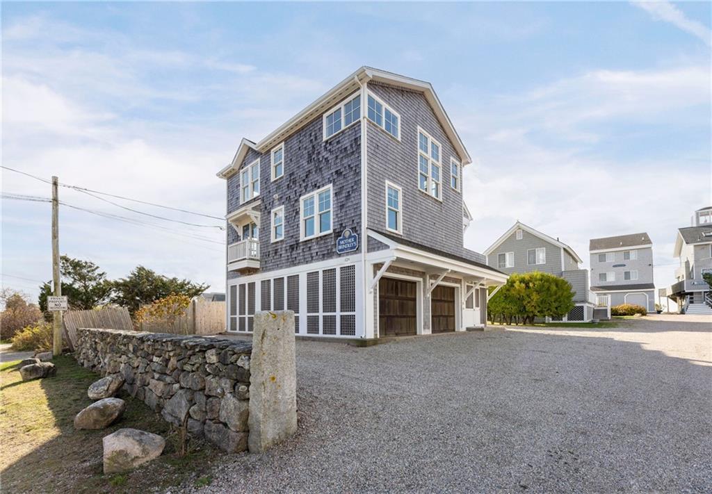 824 West Beach Road, Charlestown