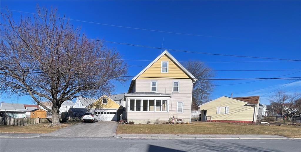 86 Brightridge Avenue, East Providence