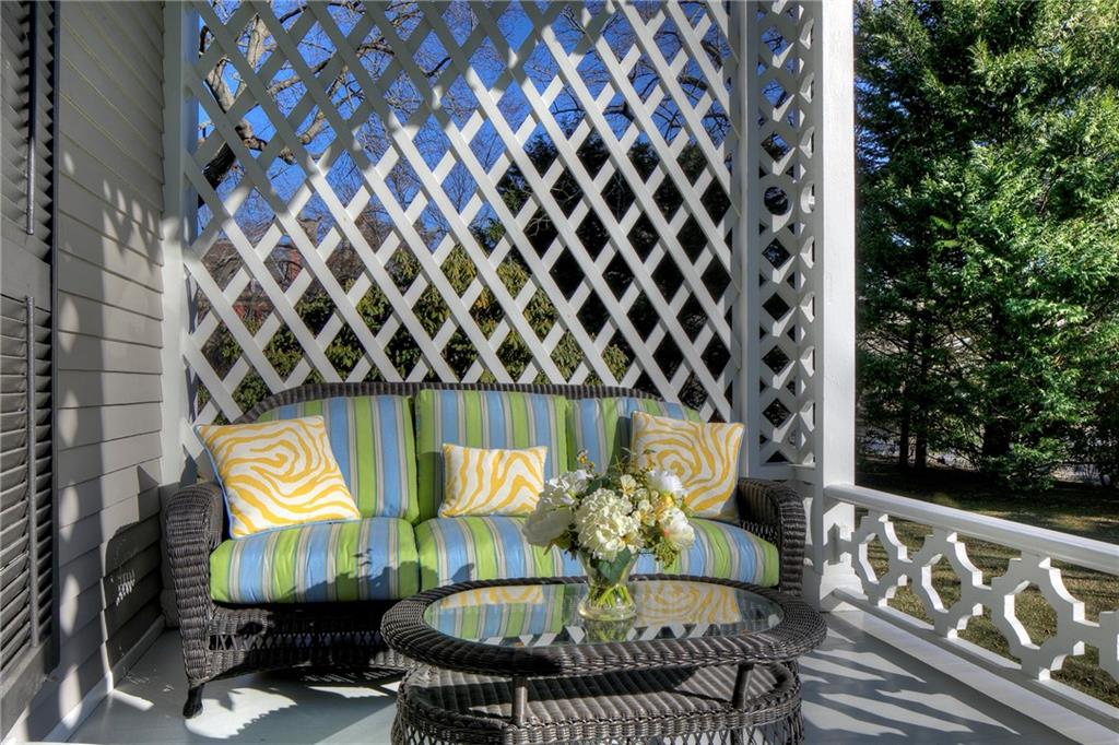 437 Bellevue Avenue, Newport