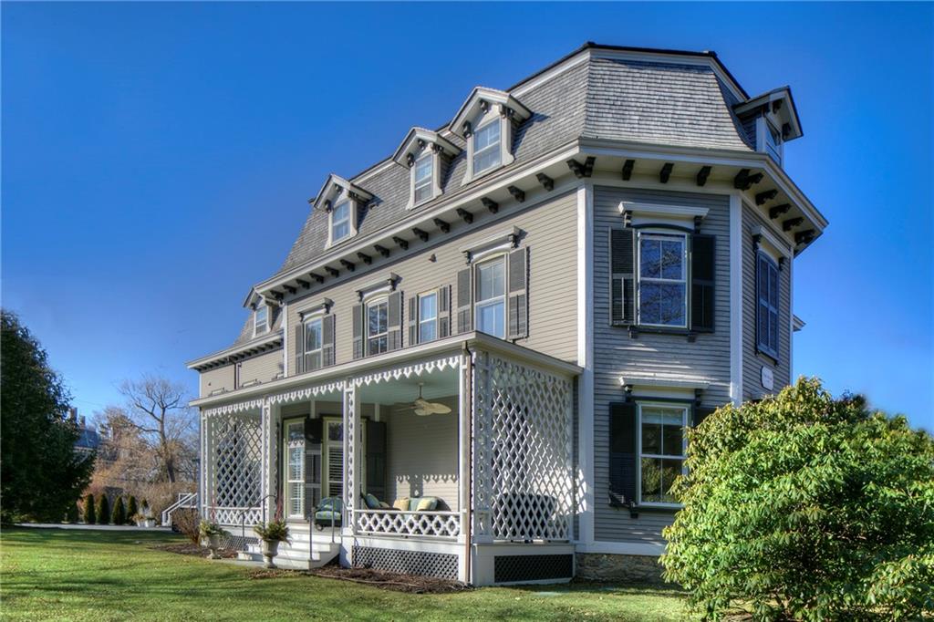 437 Bellevue Avenue, Newport