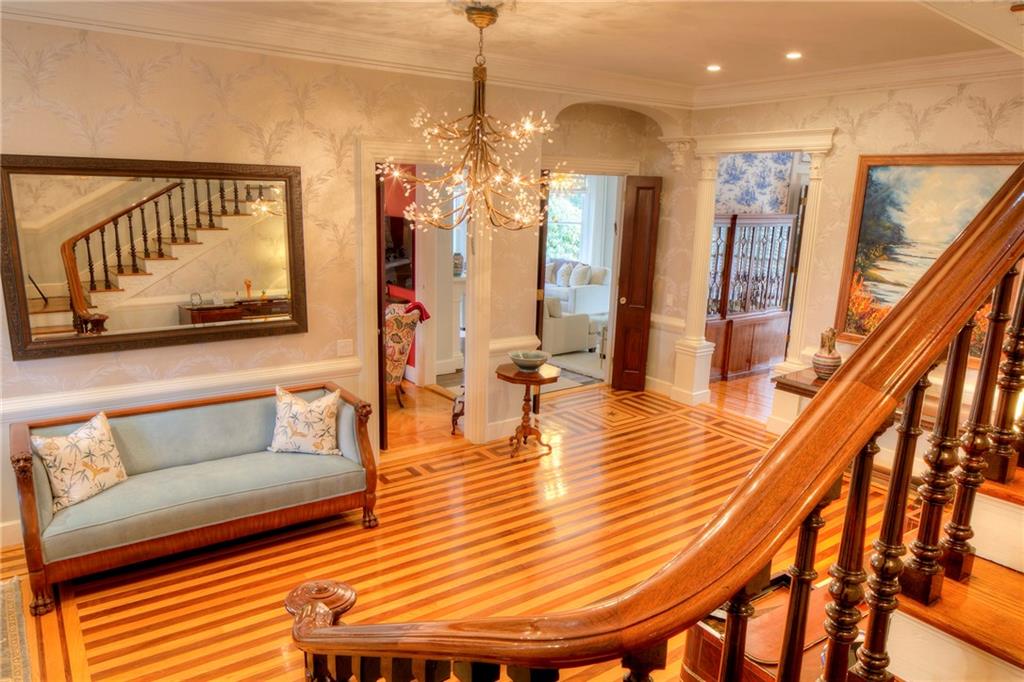 437 Bellevue Avenue, Newport
