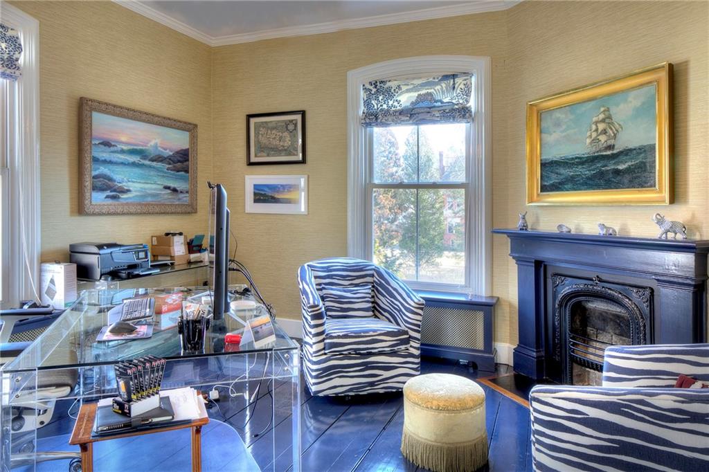 437 Bellevue Avenue, Newport