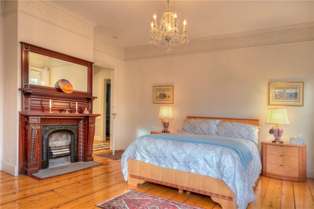 437 Bellevue Avenue, Newport