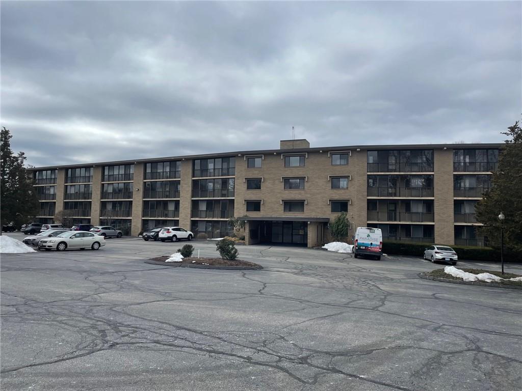 650 East Greenwich Avenue, Unit#202, West Warwick