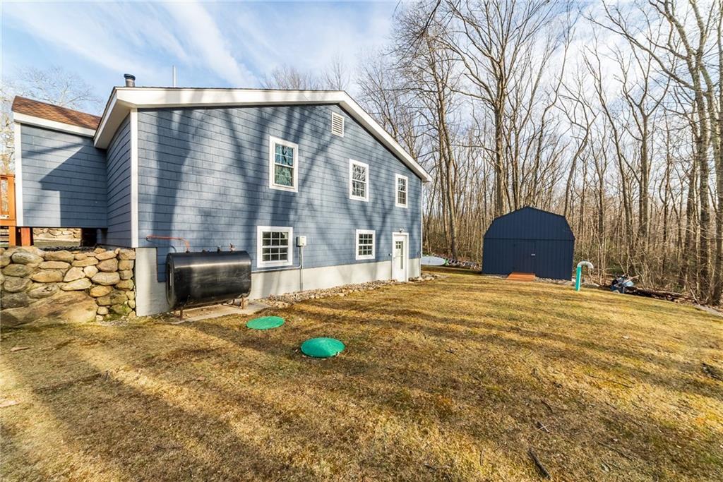 55 Walnut Hill Road, Burrillville