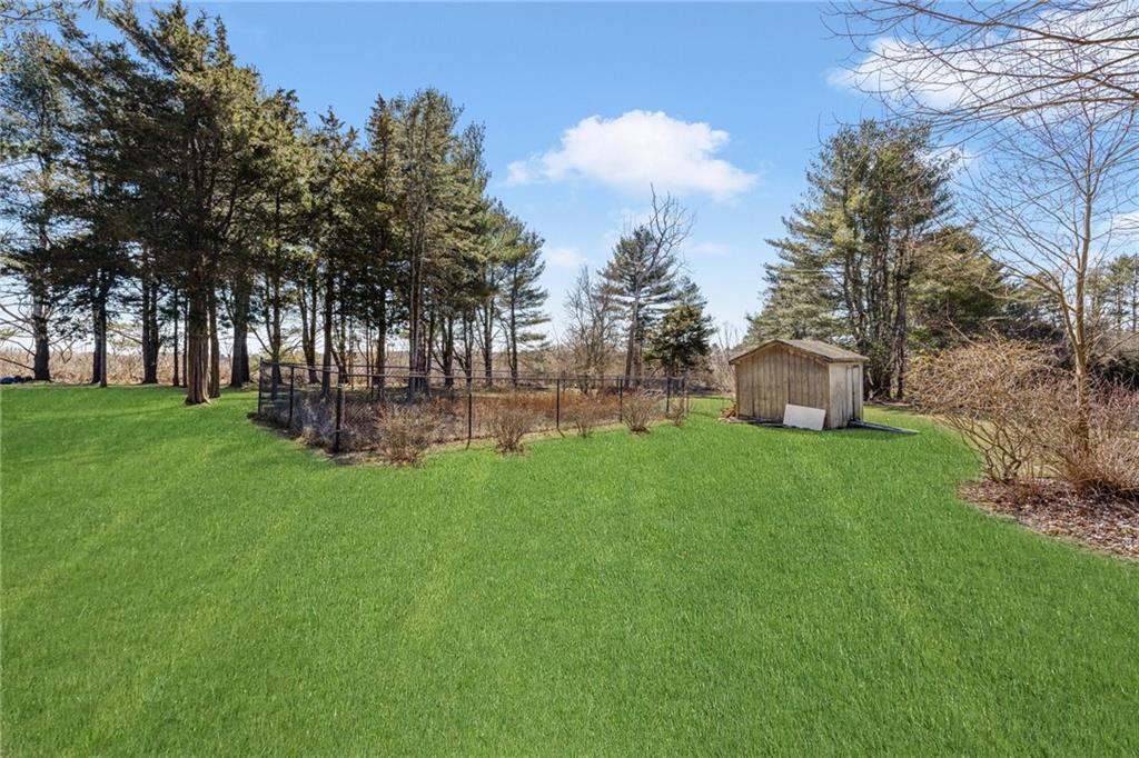 750 Hatchery Road, North Kingstown