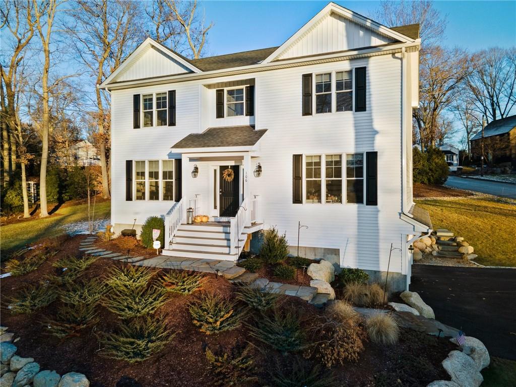 106 Gregory Drive, Seekonk