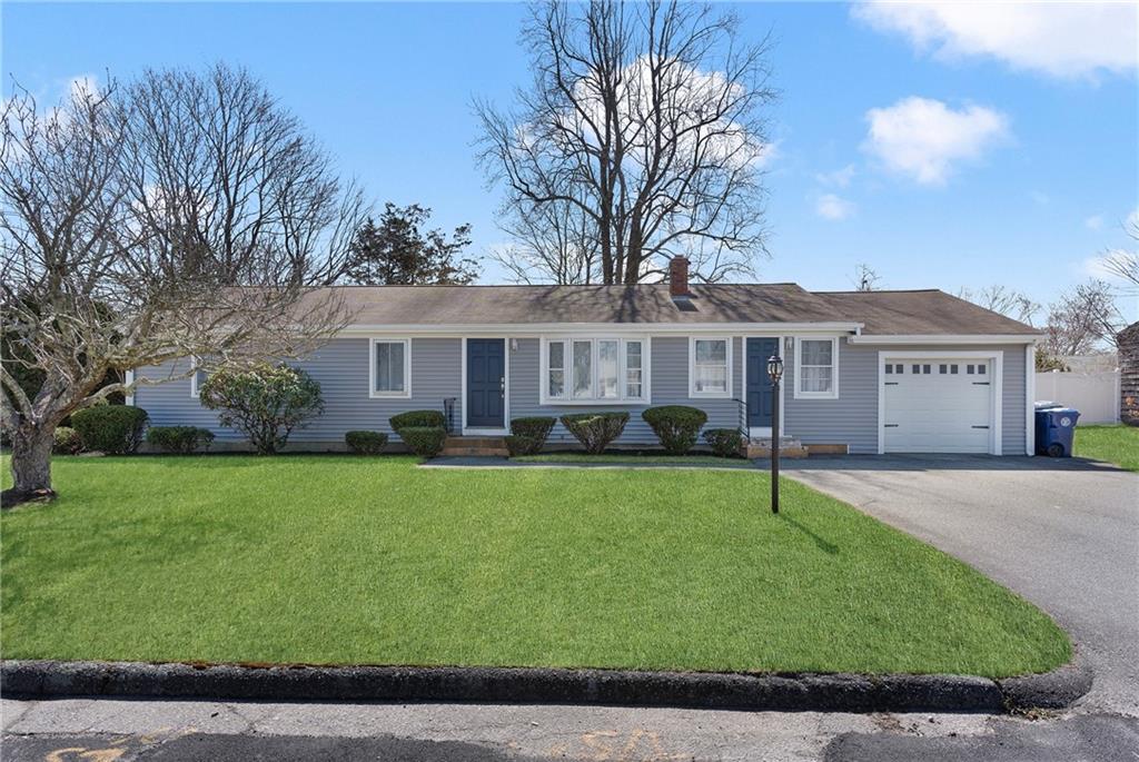 200 Smith Street, Warwick, RI 02886 | MLS #1332359 | Lila Delman