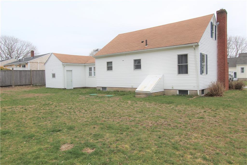 78 Jo Anne Avenue, Portsmouth