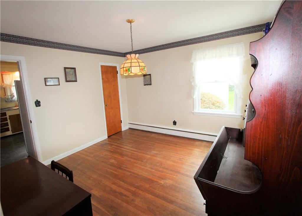 78 Jo Anne Avenue, Portsmouth