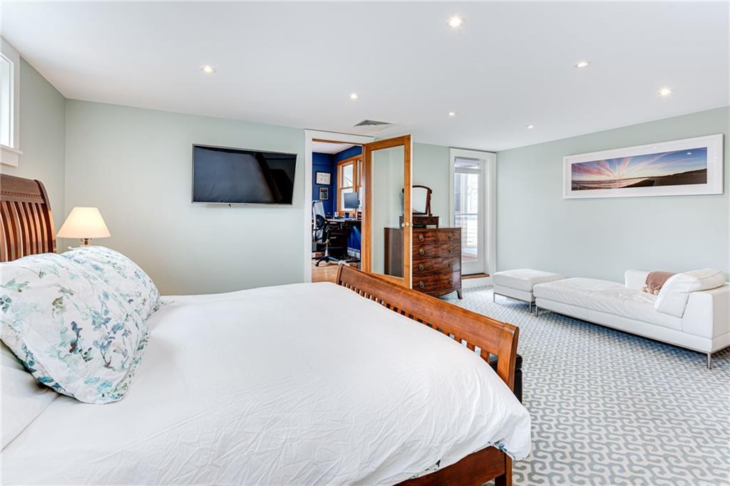 16 Coddington Wharf, Unit#2, Newport