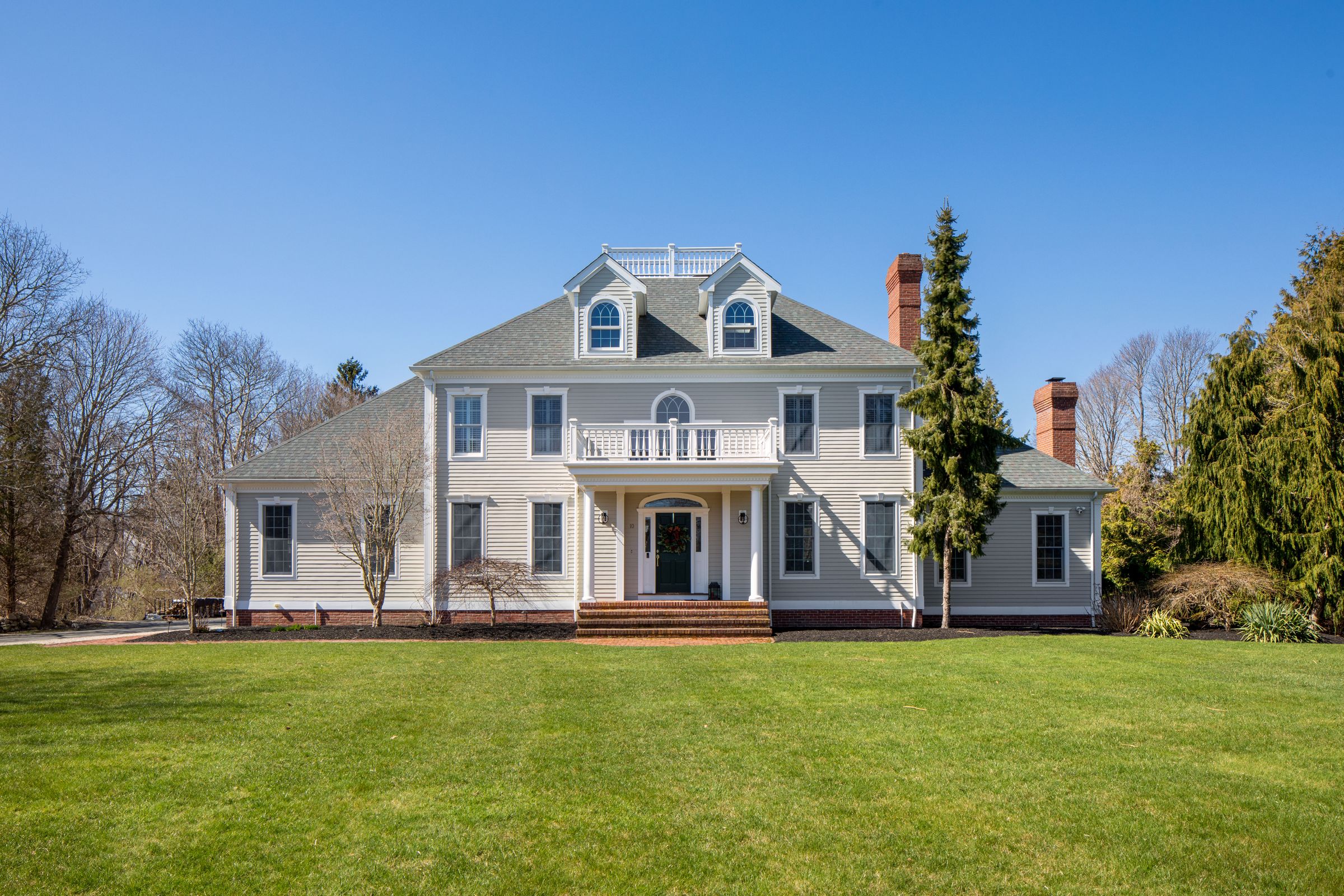 Dazzling Dartmouth Home Is Full Of Coastal Luxury