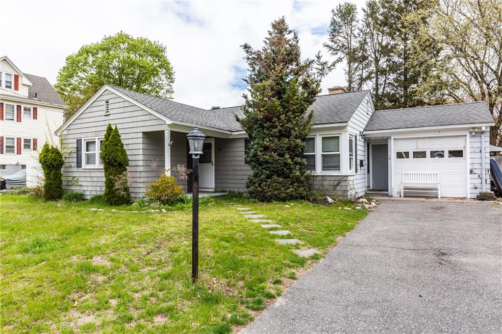 48 Hemlock Avenue, Cranston