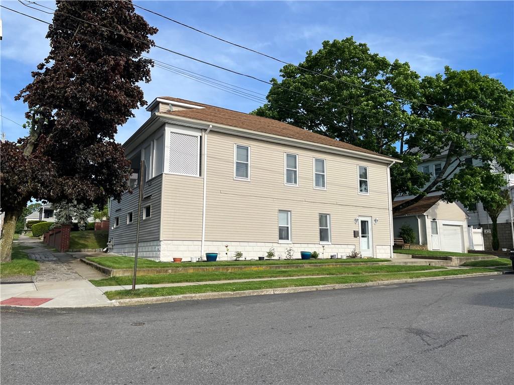 245 Farmington Avenue, Cranston