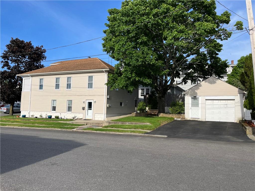 245 Farmington Avenue, Cranston