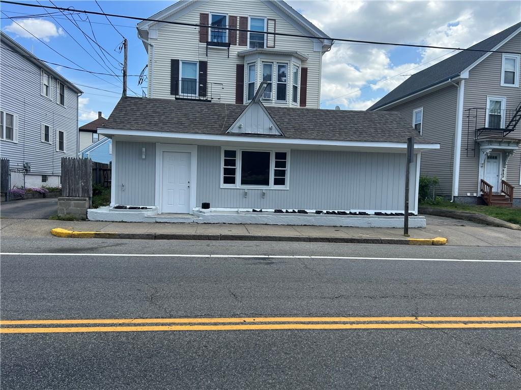 991 Lonsdale Avenue, Central Falls, RI 02863 MLS 1335547 Lila Delman