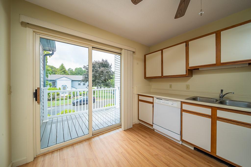 1 Willow Glen Circle, Unit#92, Warwick