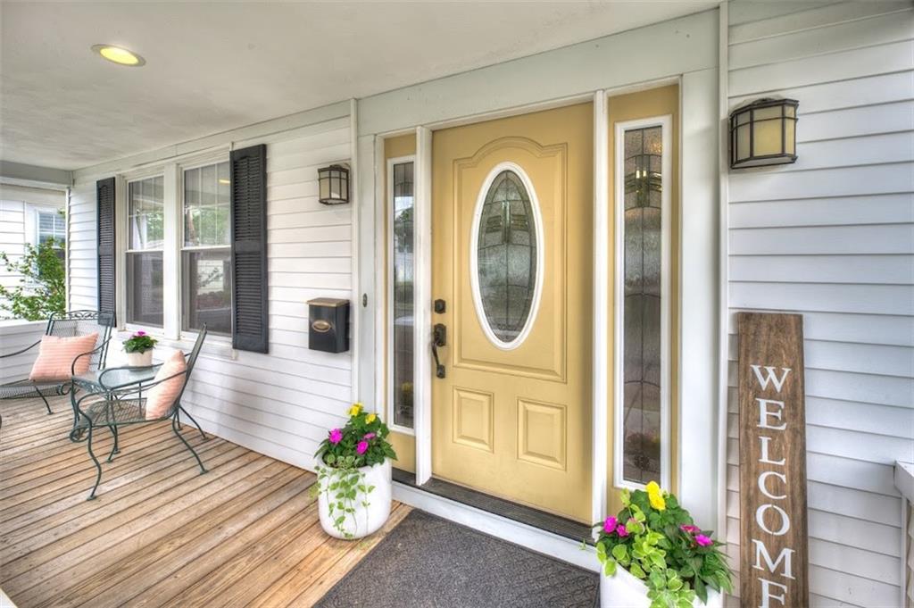 11 Ivanhoe Street, Cranston, RI 02910 MLS 1337151 Lila Delman