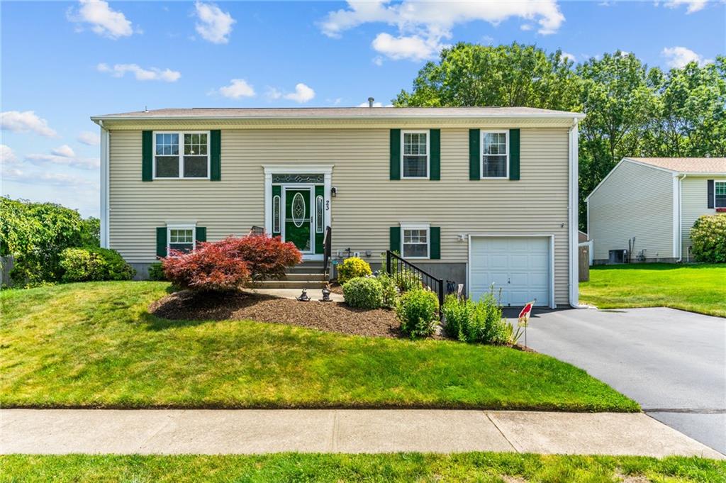 23 Moss Lane, Coventry, RI 02816 MLS 1337972 Lila Delman