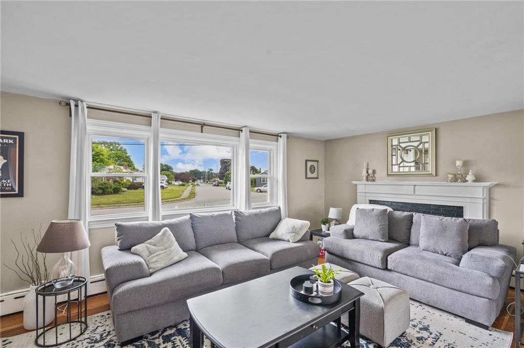 284 Poplar Drive, Cranston, RI 02920 MLS 1337981 Lila Delman