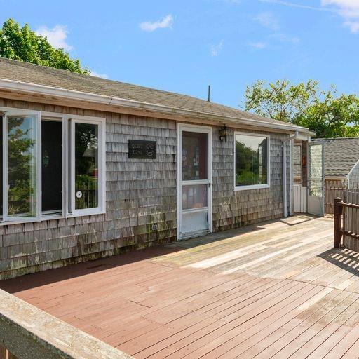 142 Prospect Road, South Kingstown