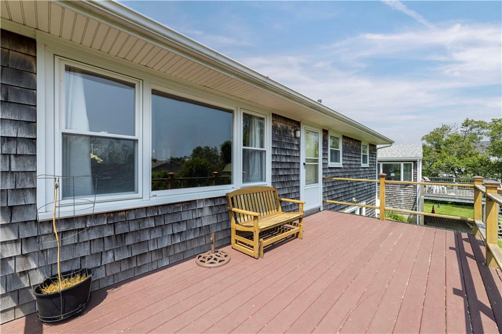 145 East Shore Road, Narragansett