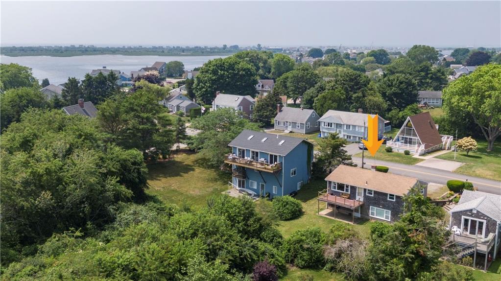 145 East Shore Road, Narragansett