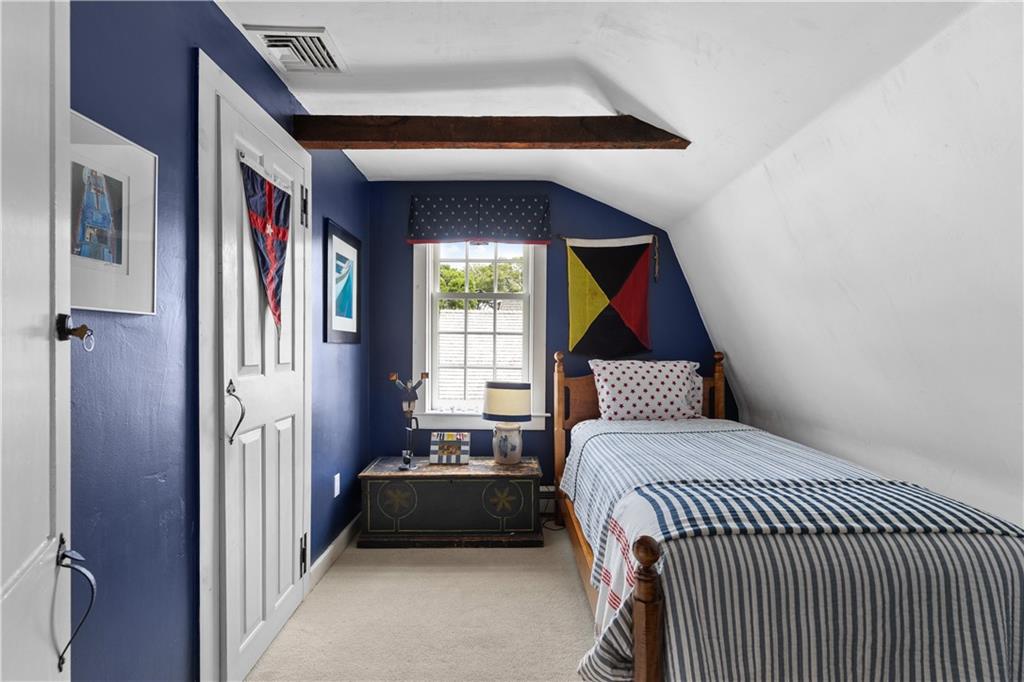 1 Elm Street, Newport