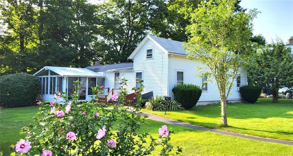 15 Dean Avenue, North Kingstown, RI 02852 MLS 1340458 Lila Delman