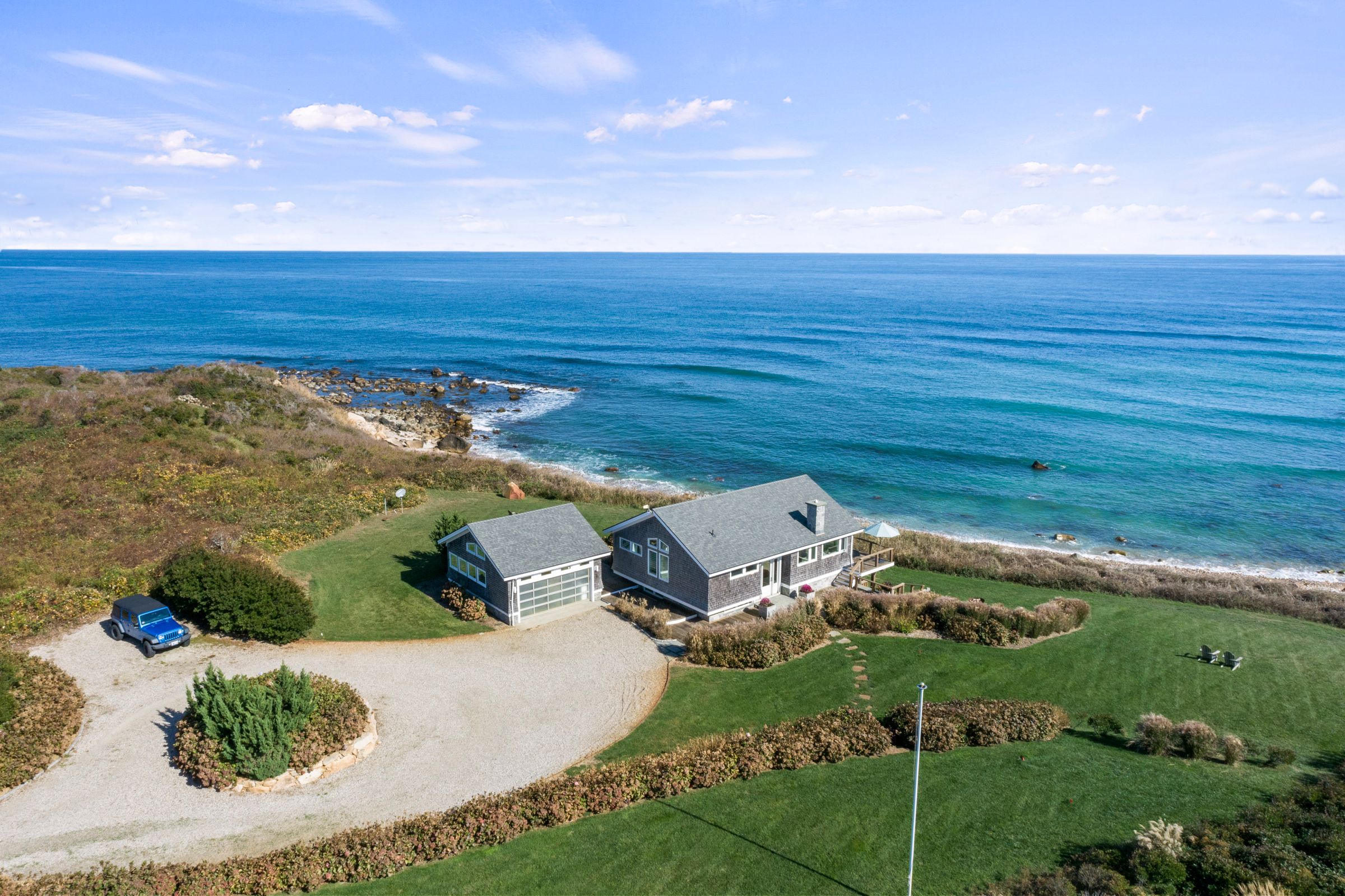 HOUSE OF THE WEEK BLOCK ISLAND WATERFRONT RETROMODERN COTTAGE OFFERED FOR 3,395,000 Lila Delman