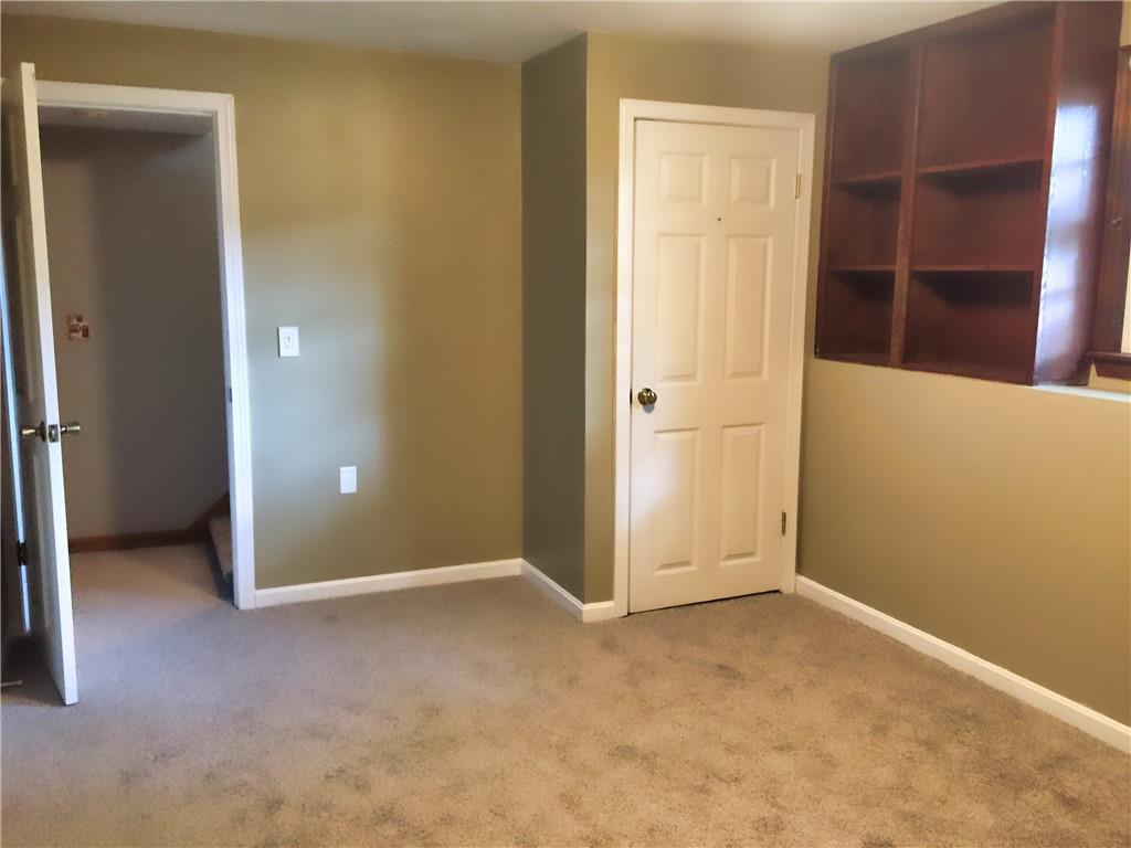 111 Oak Tree Avenue, Warwick