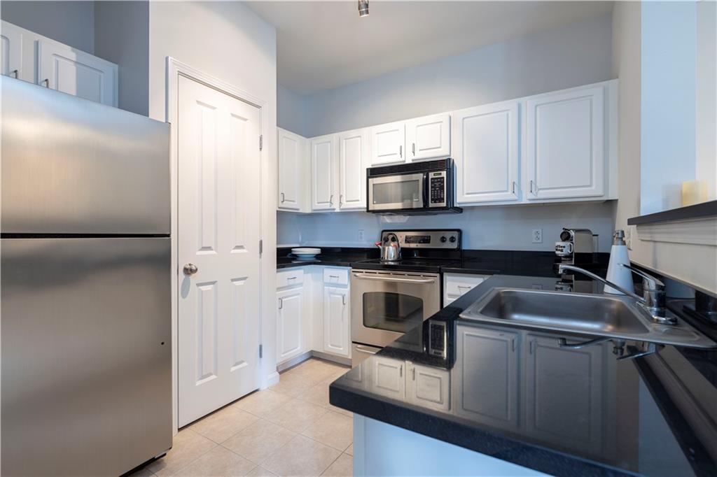 1000 Providence Place, Unit#461 & St423, Providence