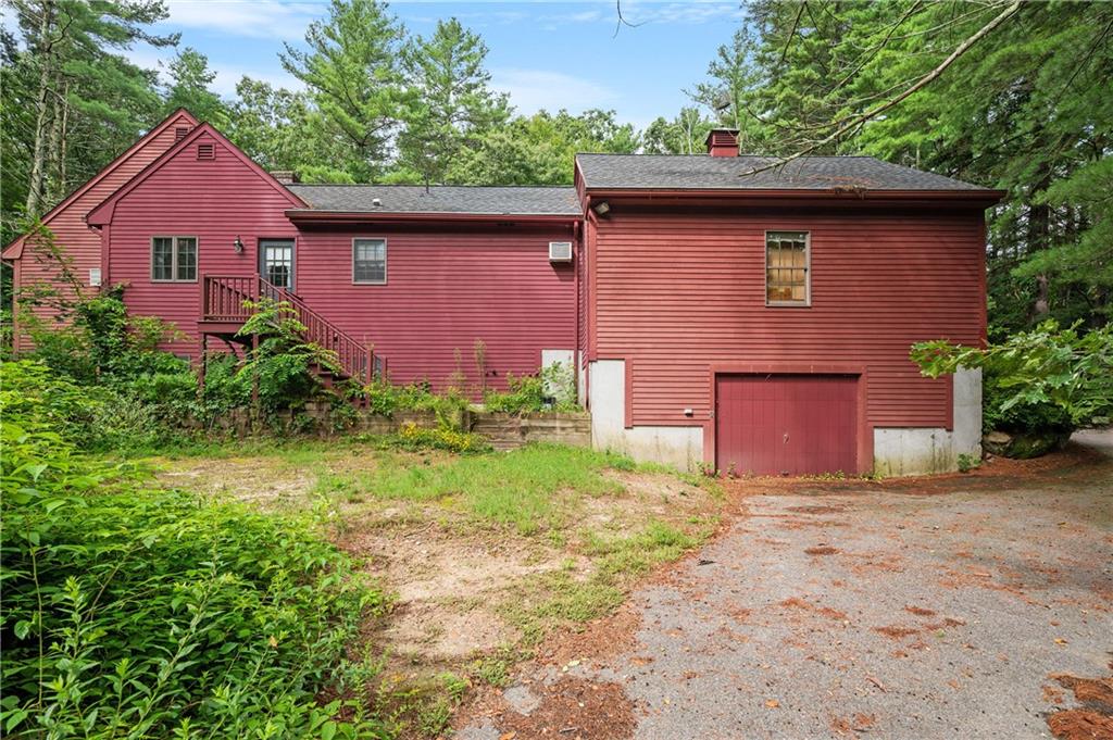 45 Hemlock Farm Trail, Burrillville