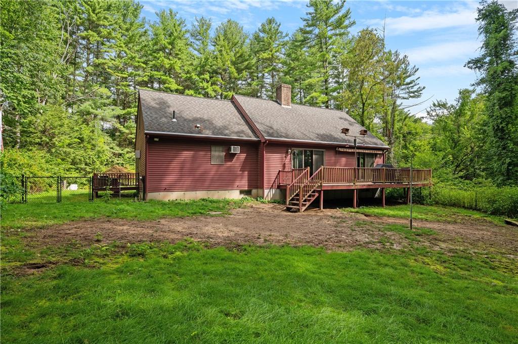 45 Hemlock Farm Trail, Burrillville