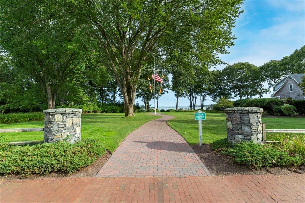 140 Wickford Point Road, North Kingstown