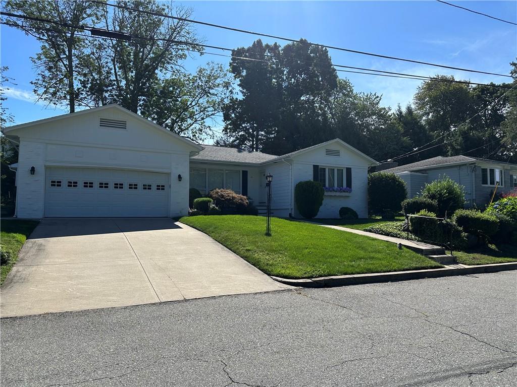 85 Cold Brook Drive, Cranston, RI 02929 MLS 1343588 Lila Delman