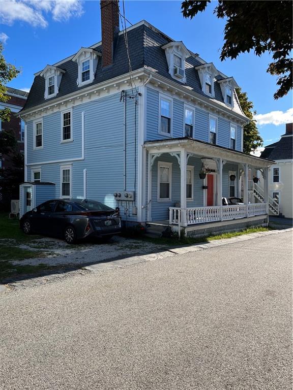 9 Covell ST, Unit#1 Newport, Rhode Island 02840 | Lila Delman