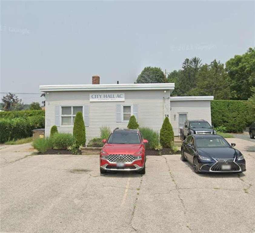 75 Phenix Avenue, Cranston, RI 02920 MLS 1346956 Lila Delman