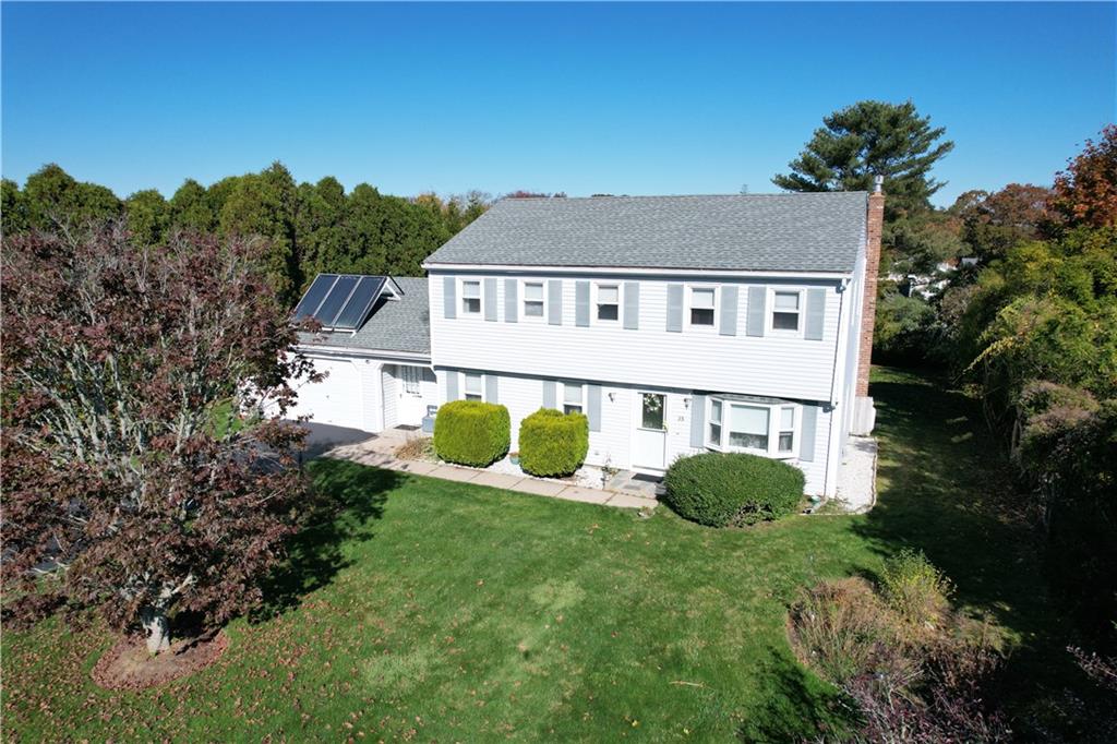 35 Foster Lane, Narragansett