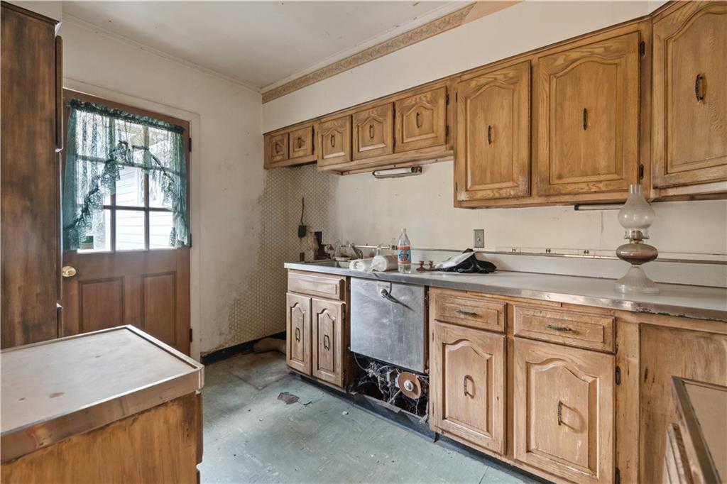 210 W Main Street, North Kingstown