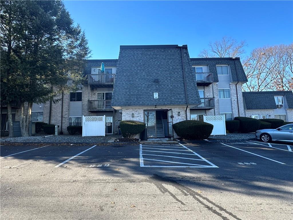 1560 Douglas Avenue, Unit#e61, North Providence