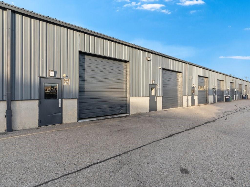 101 Comstock Parkway, Unit24, Cranston, RI 02921 MLS 1349766 Lila Delman