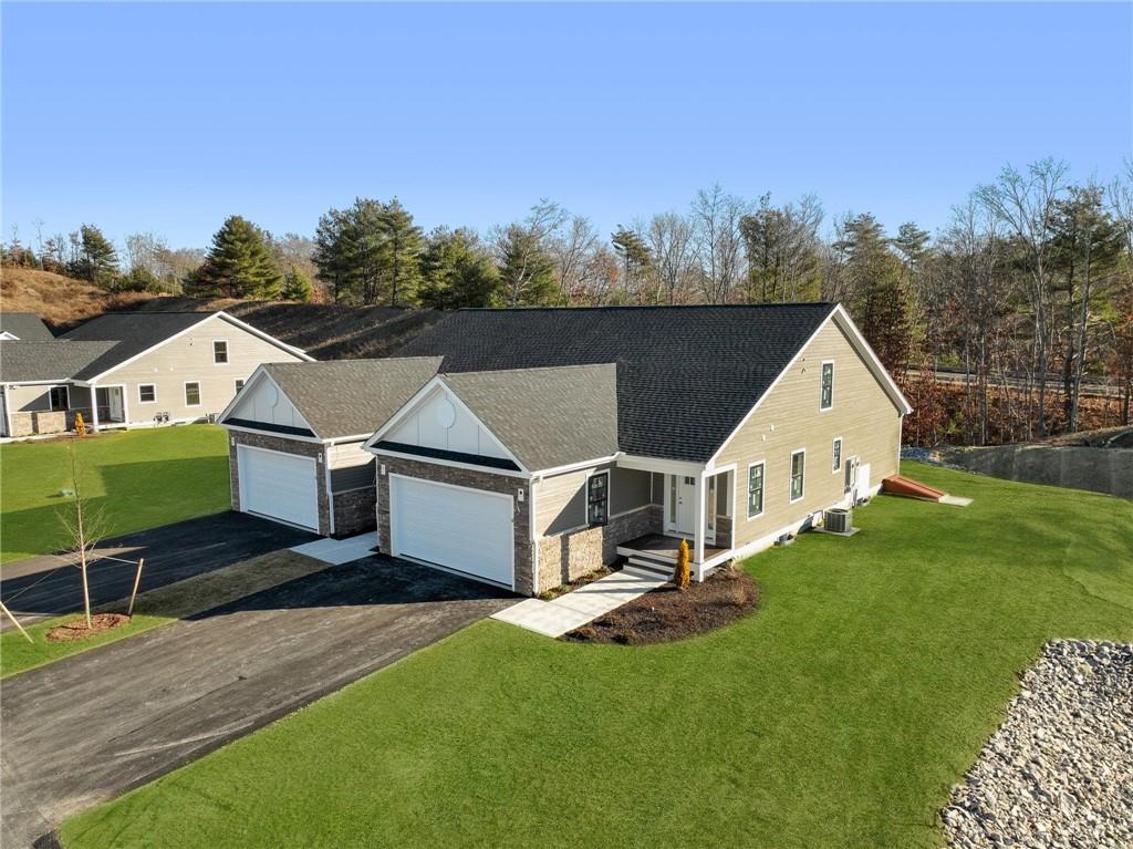 10 Overlook Lane, Glocester