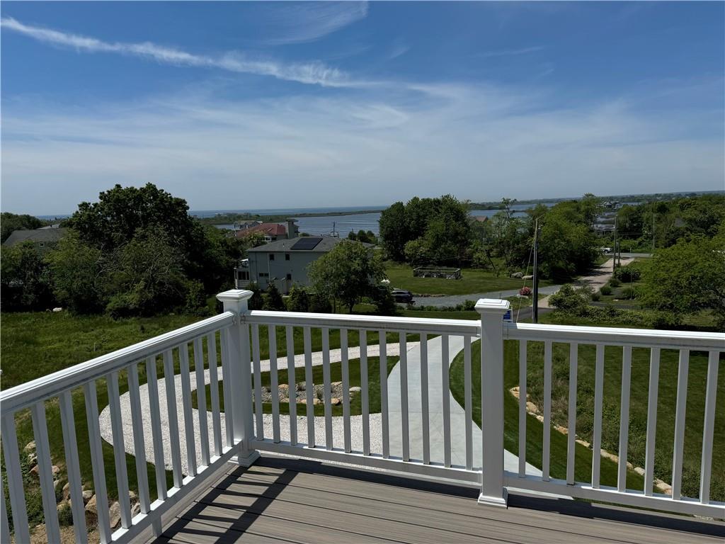 814 Green Hill Beach Road, South Kingstown