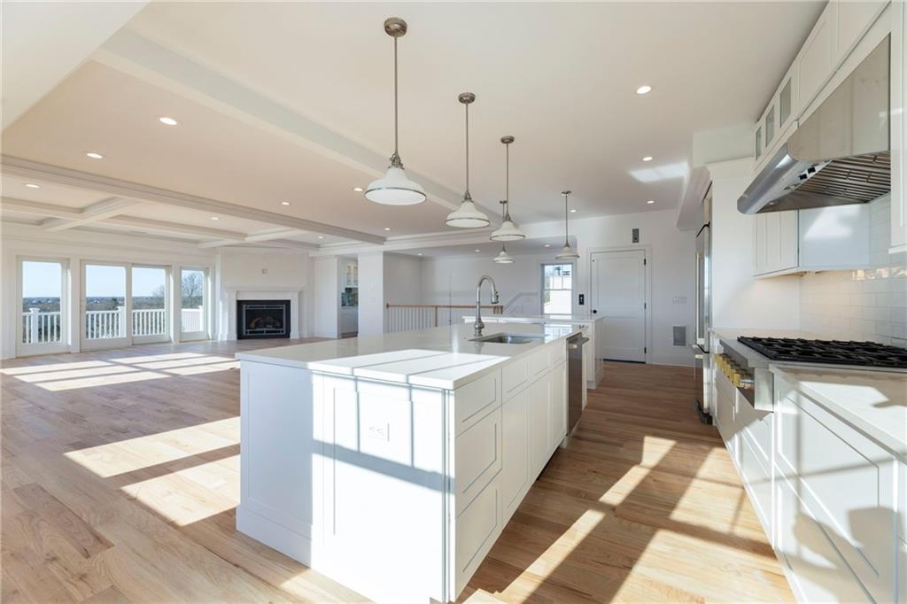 814 Green Hill Beach Road, South Kingstown