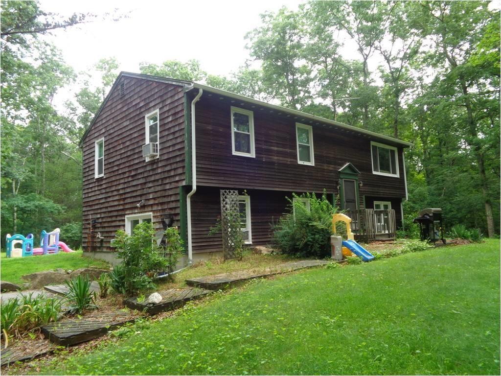 5655 Flat River Road, Coventry