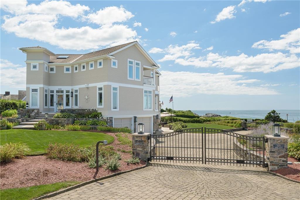 599 Ocean Avenue, Newport