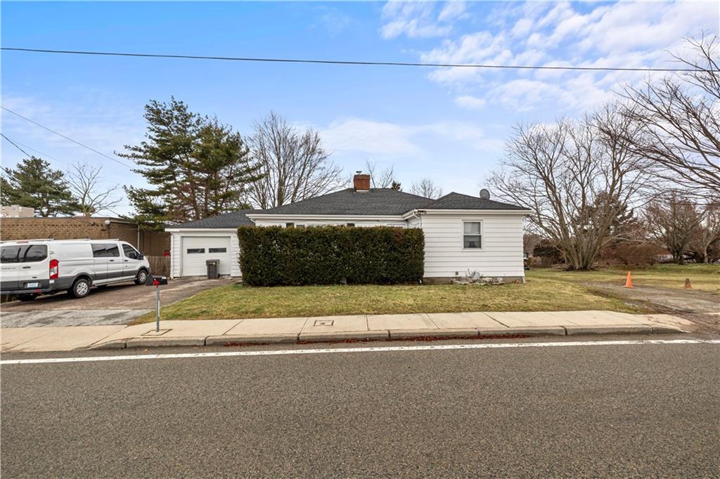 55 Valley Road, Middletown