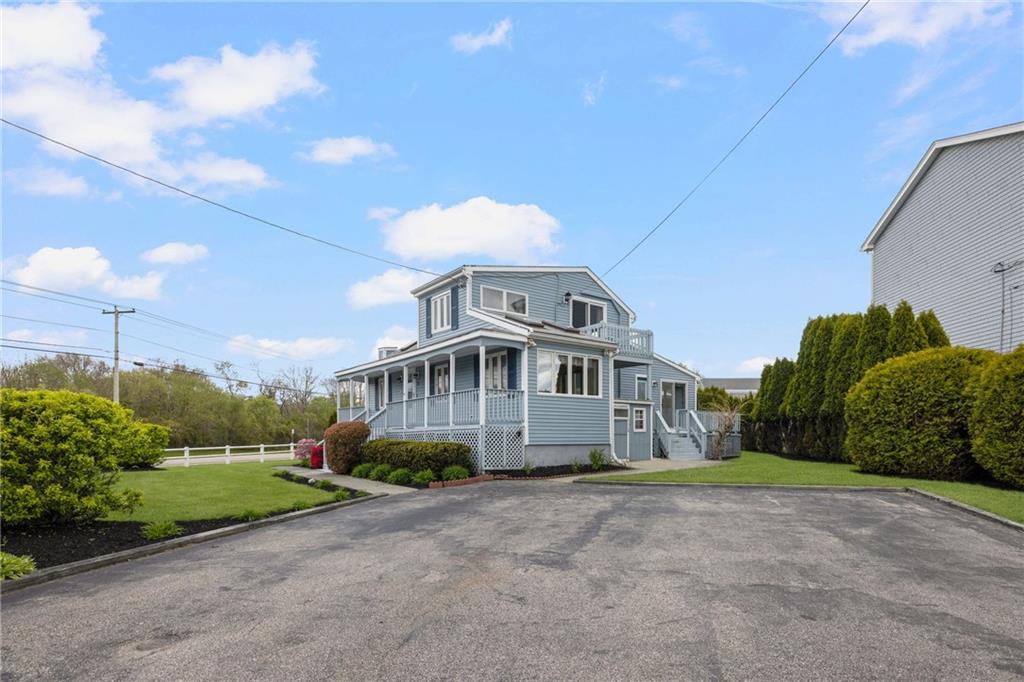 2 Major Arnold Road, Narragansett